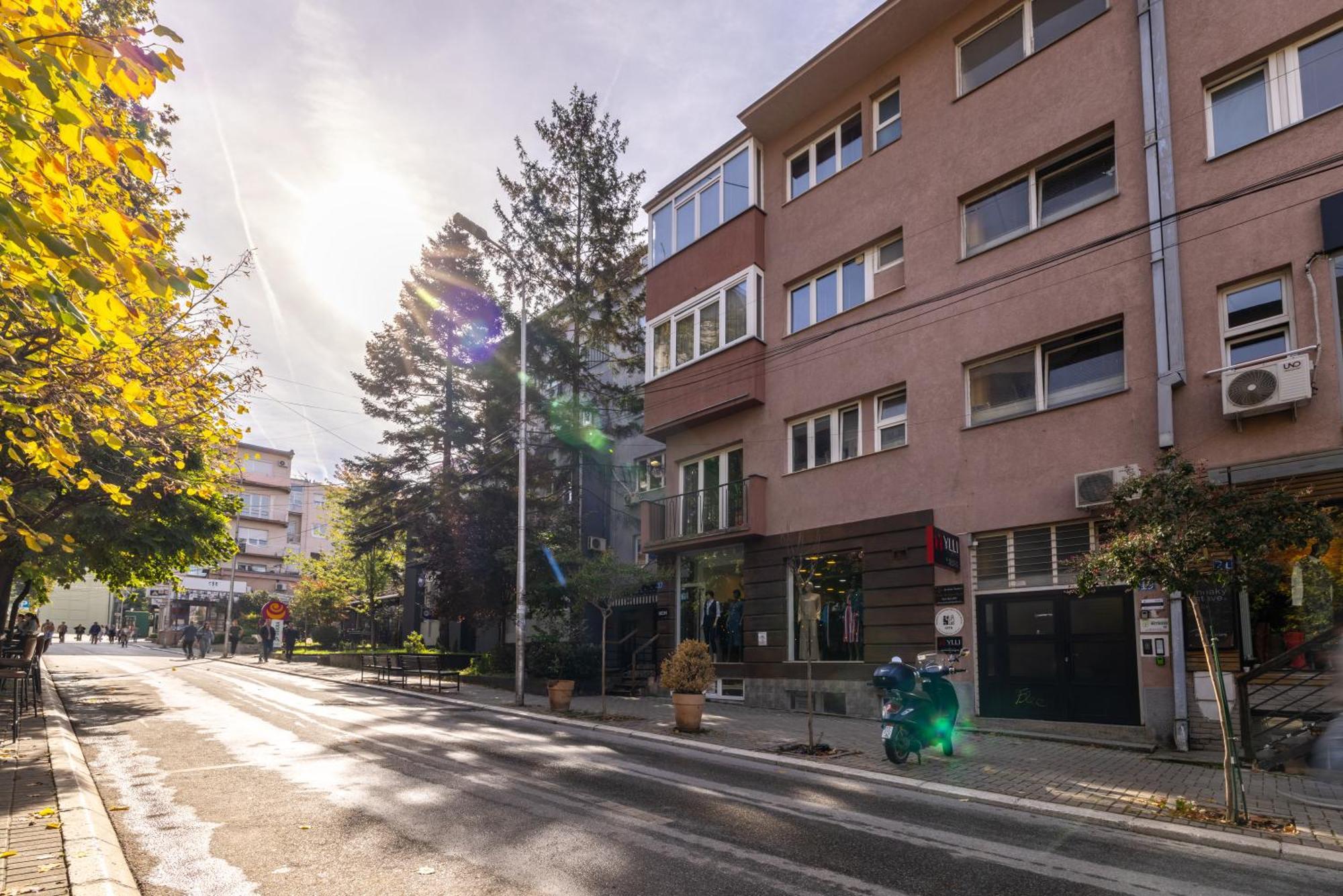 Sunny & Bright Central Priština Exteriér fotografie